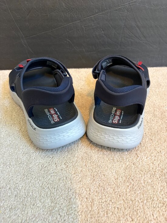 Skechers Slip Ins Go Walk Sandals Men\'s Size 13 Navy Blue 229210 NWOT